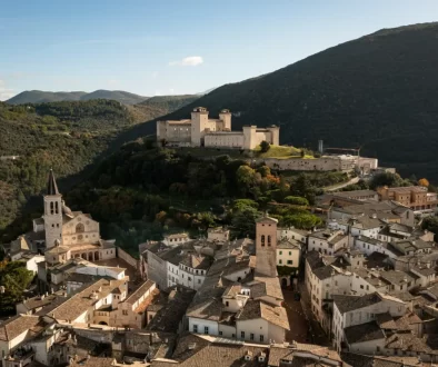 Una Cena Oleocentrica a 8 mani con gli chef umbri del circuito “Evoo Ambassador” per esaltare l’olio e.v.o. Dop Umbria in abbinamento ai prodotti identitari del territorio e ai luoghi dell’arte e della cultura umbri